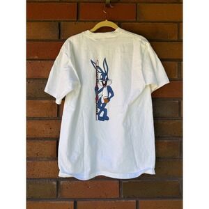 Vintage 90s Bug Bunny Ski T-shirt Size Medium Utah Henley Short Sleeve